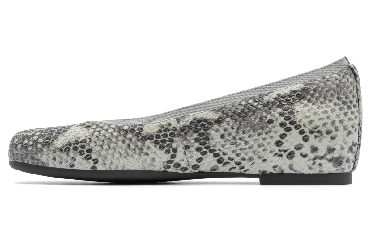 ABEO Cadence Ballet-Women Standard | Service
