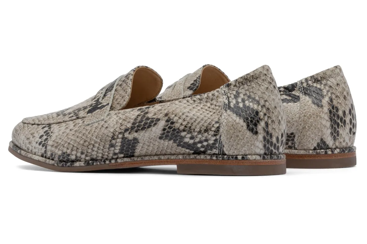 ABEO Strada Loafer-Women Standard | Education