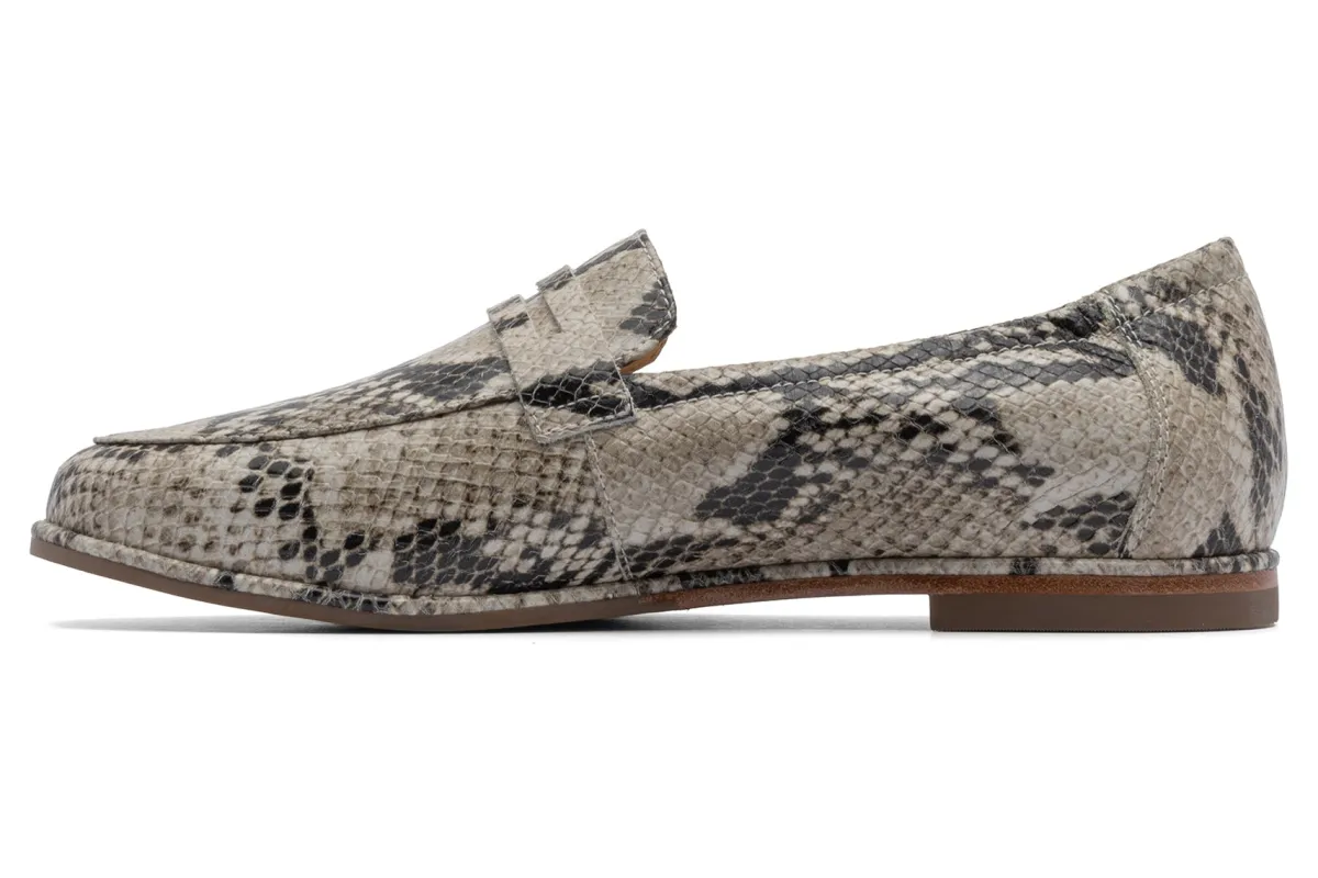 ABEO Strada Loafer Metatarsal-Women Standard | Education
