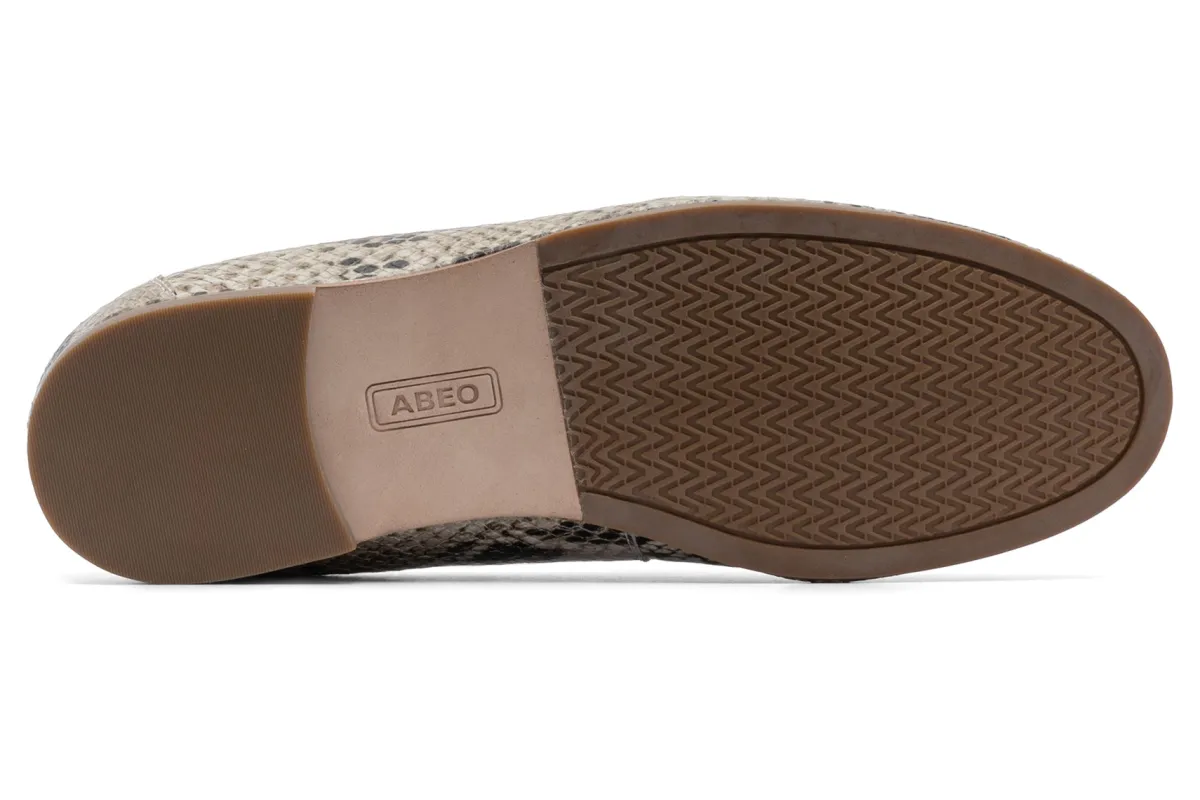 ABEO Strada Loafer Metatarsal-Women Standard | Education