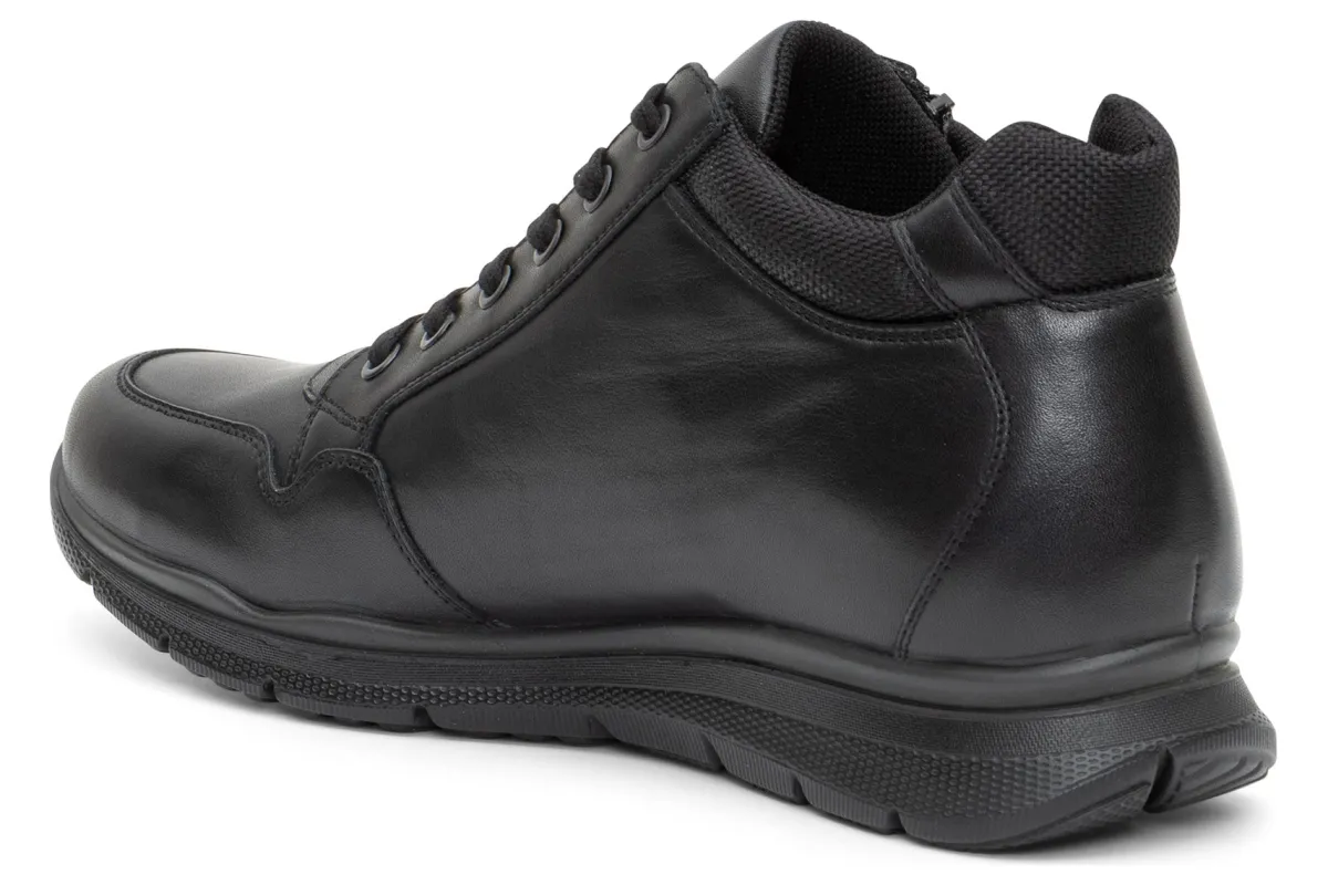 ara Braxton- Medium | Casual Shoes