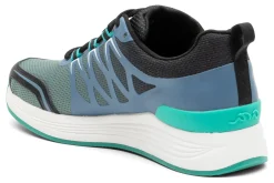 ara Chester- Medium | Active