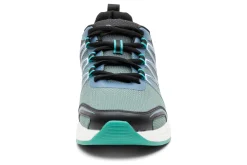 ara Chester- Medium | Active