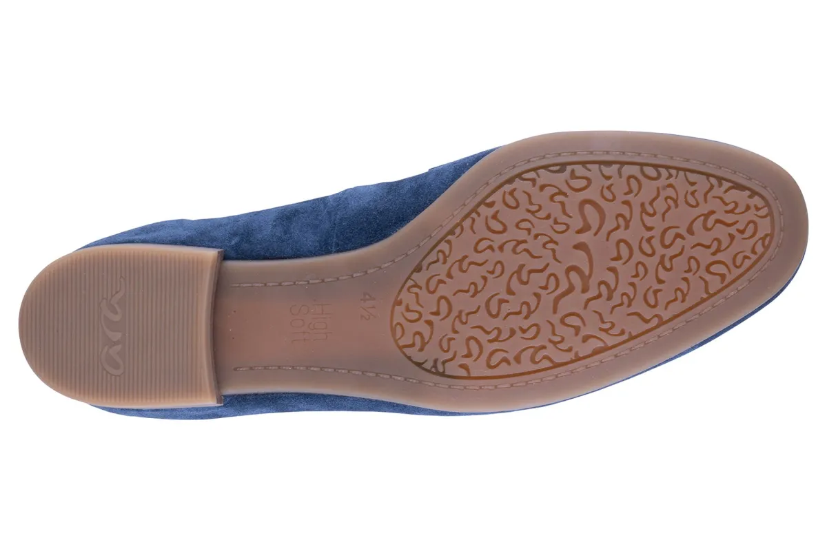 ara Kelowna-Women Standard | Dress Shoes