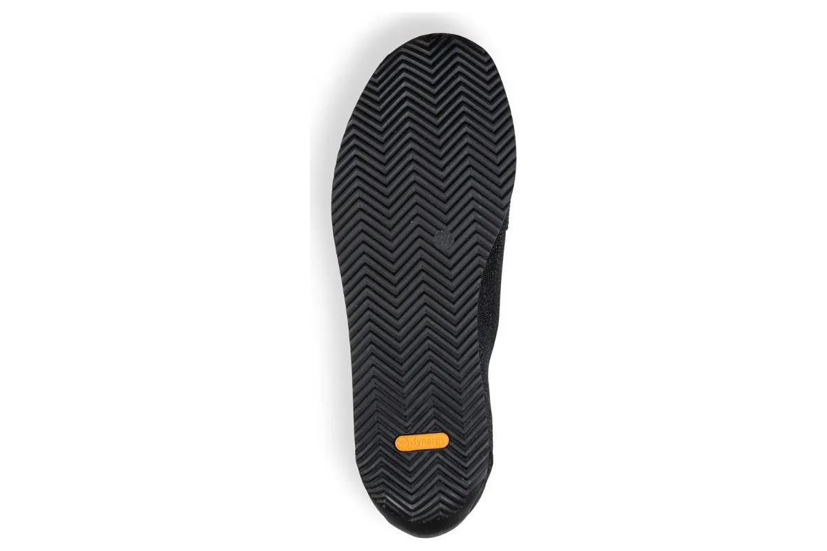ara Leena-Women Standard | Active