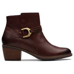 Clarks Neva Buckle-Women Wide | Standard