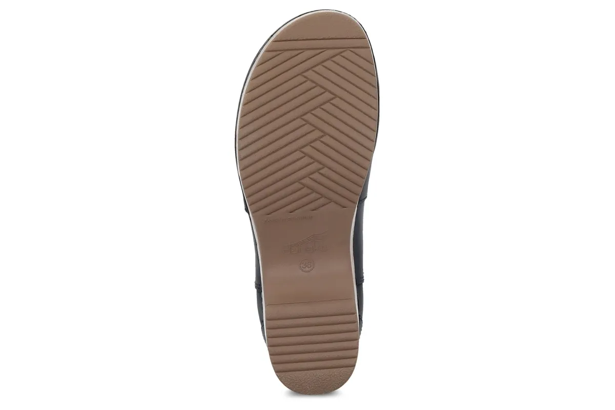 Dansko Becka-Women Standard | Education