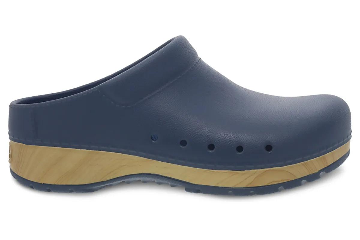 Dansko Kane-Women Standard | Medical