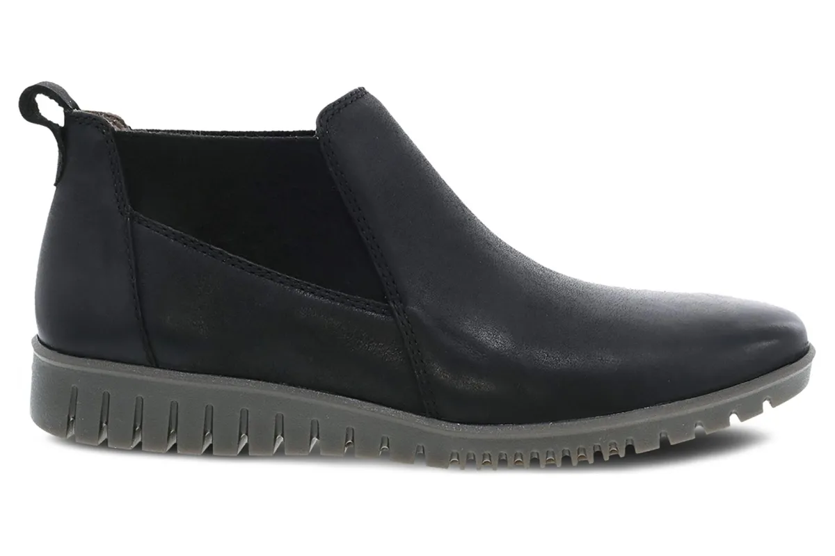 Dansko Louisa-Women Standard | Education
