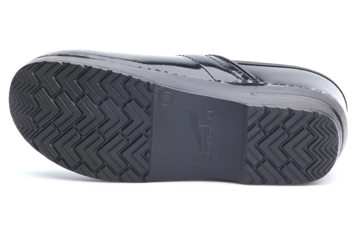 Dansko Pro-Women Standard | Narrow