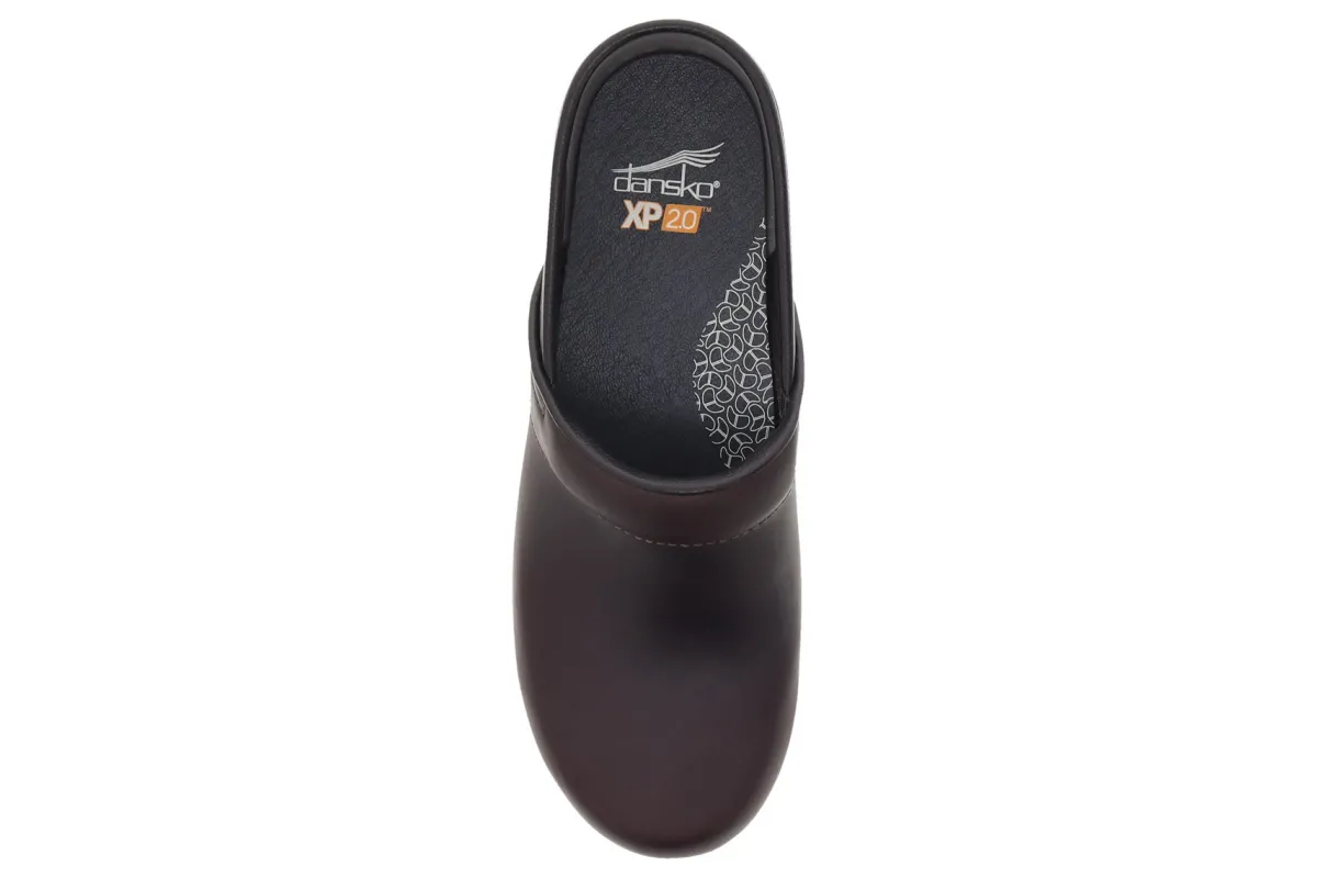 Dansko Pro XP 2.0- Medium | Clogs