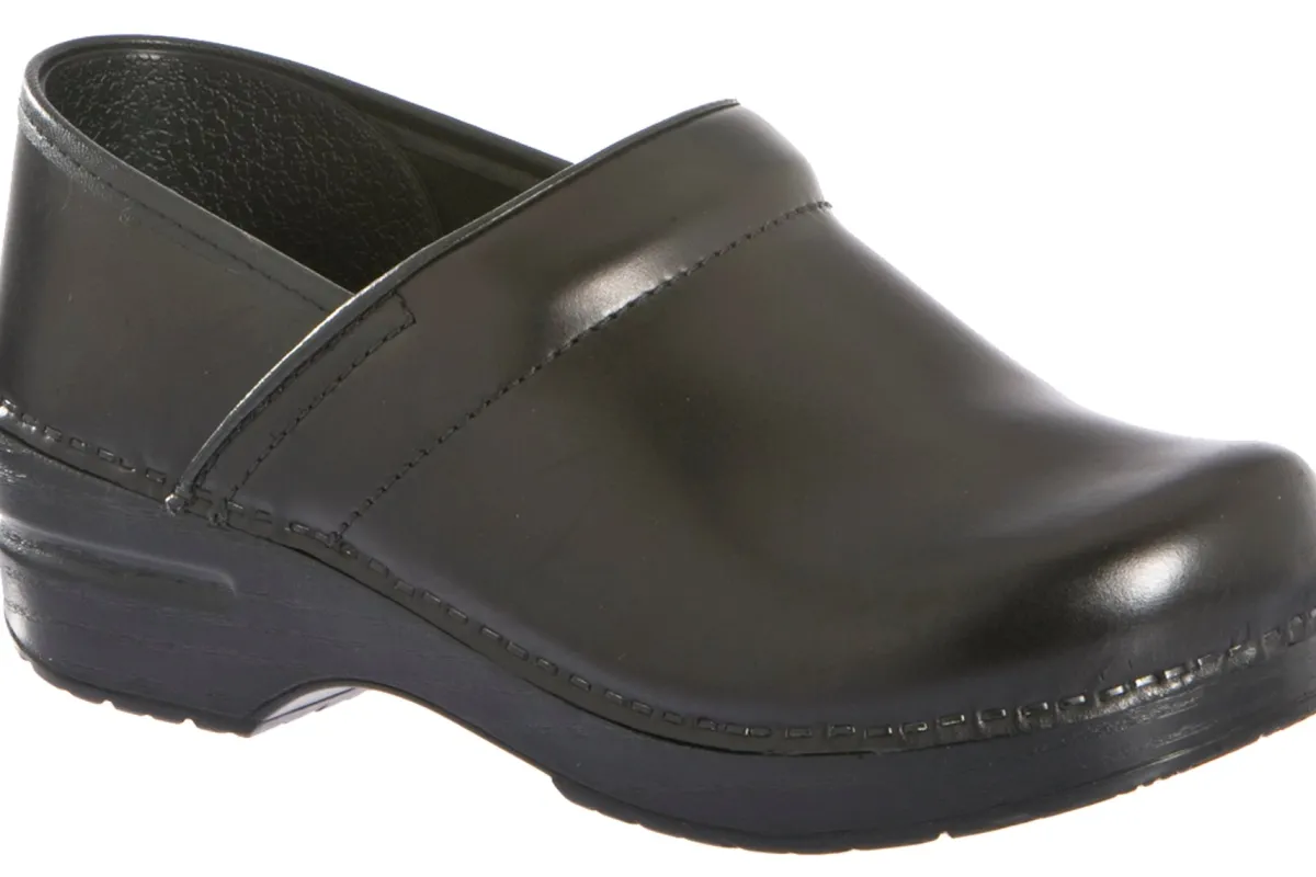 Dansko Professional- Medium | Service
