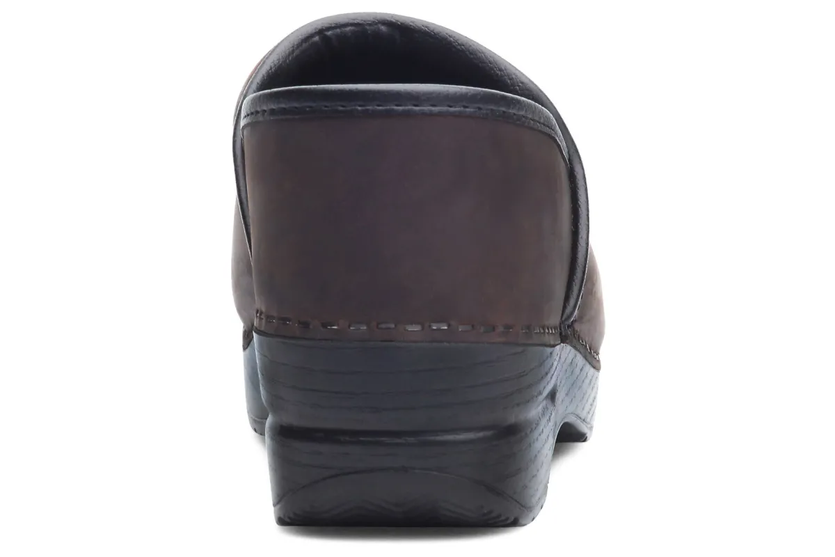 Dansko Professional- Wide | Medium