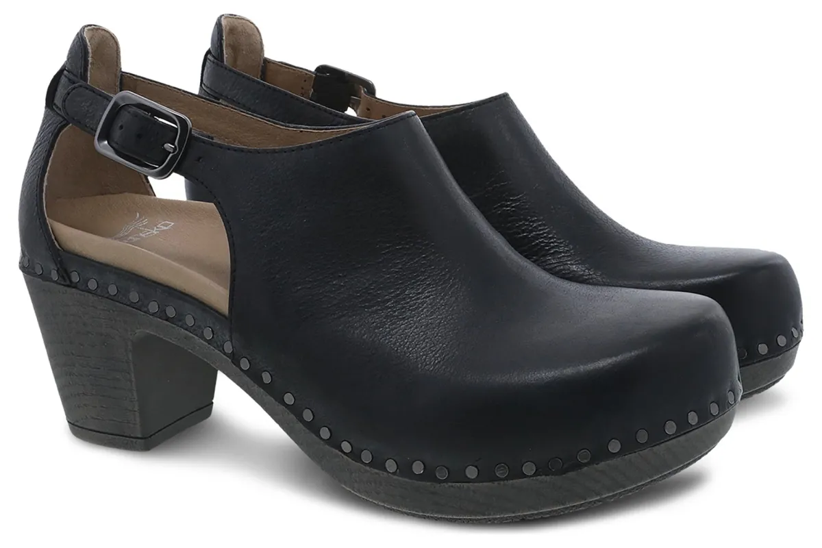 Dansko Sassy-Women Standard | Clogs