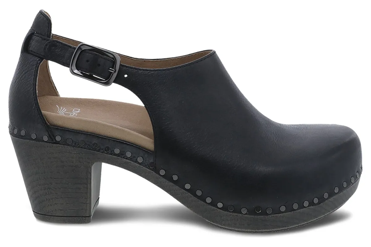 Dansko Sassy-Women Standard | Clogs