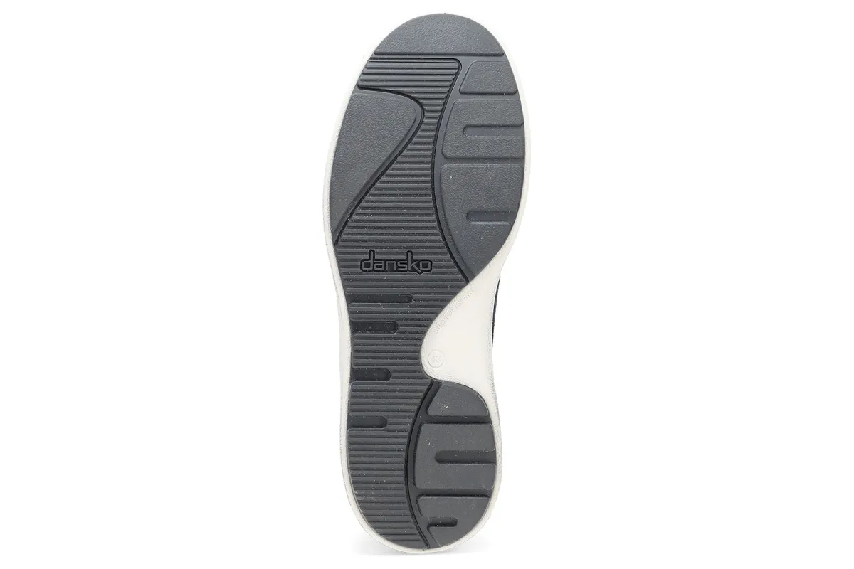 Dansko Trent- Medium | Service