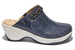 Halsa Footwear Chloe-Women Standard | Wide