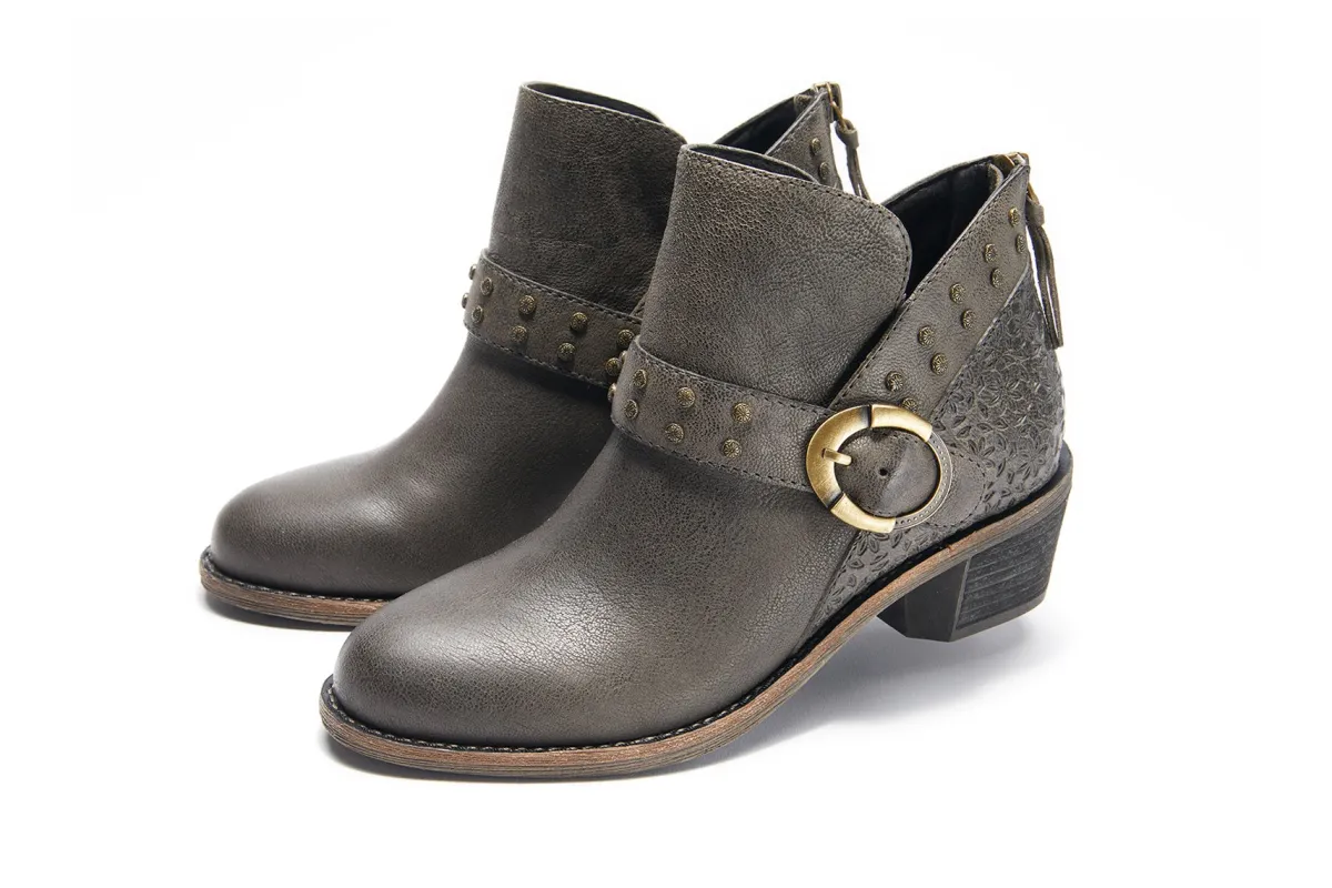Halsa Footwear Melania-Women Standard | Wide