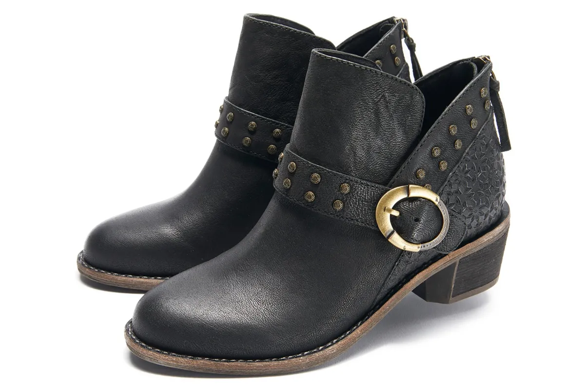 Halsa Footwear Melania-Women Standard | Wide