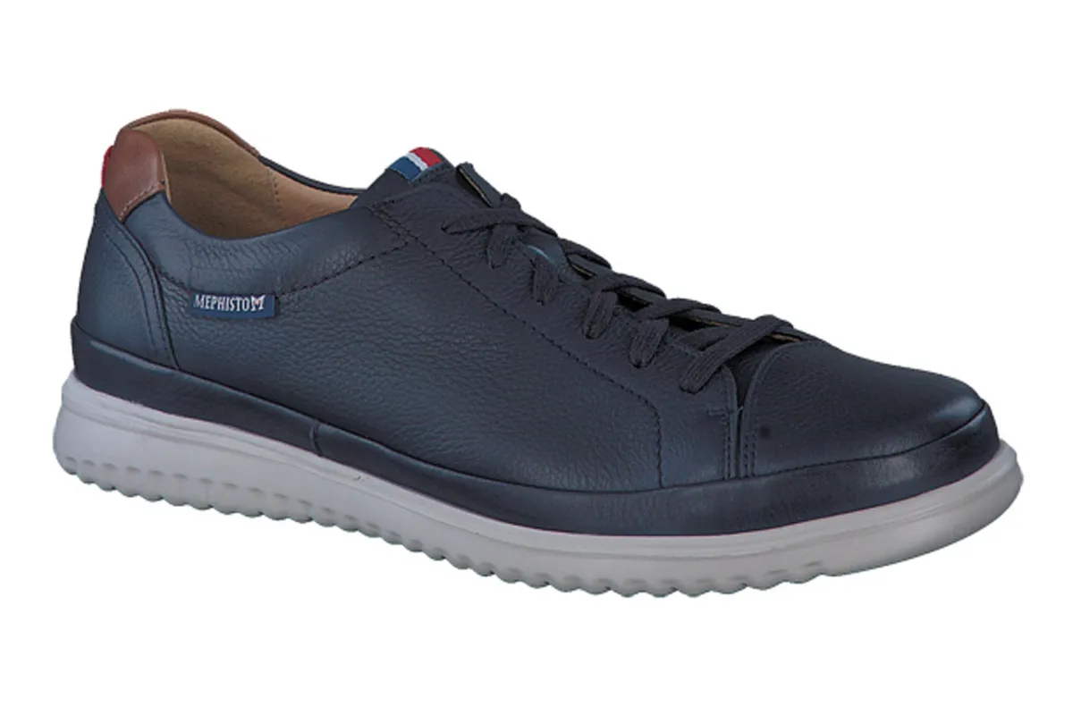 Mephisto Thomas- Medium | Travel