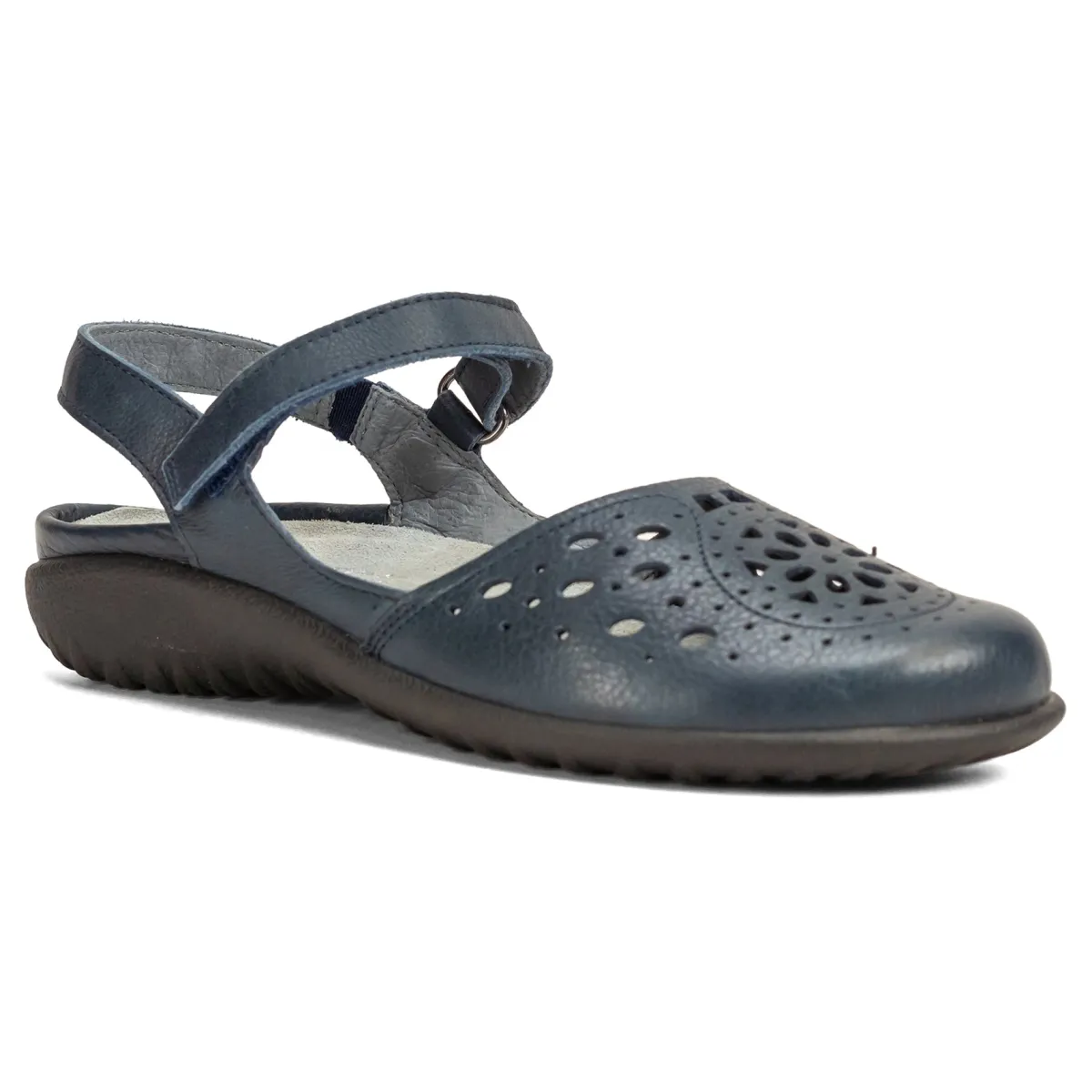 Naot Arataki-Women Standard | Education
