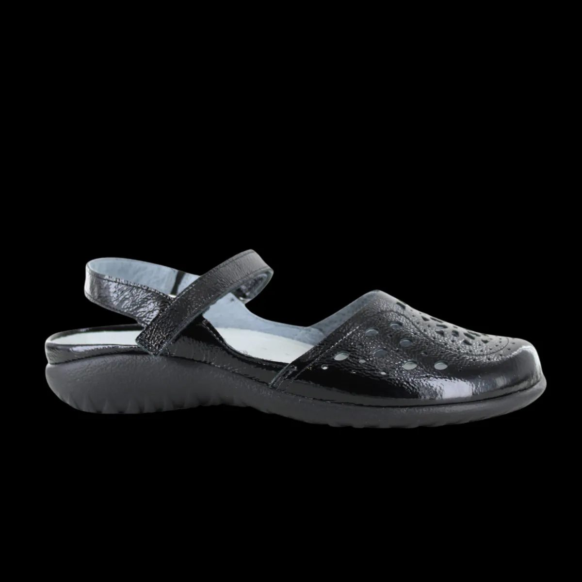 Naot Arataki-Women Standard | Education