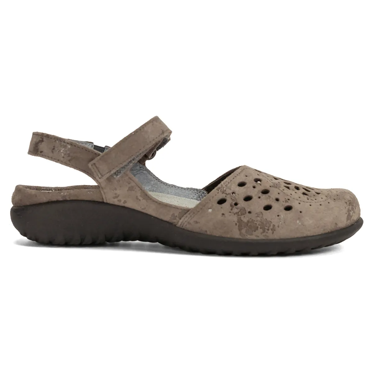 Naot Arataki-Women Standard | Education