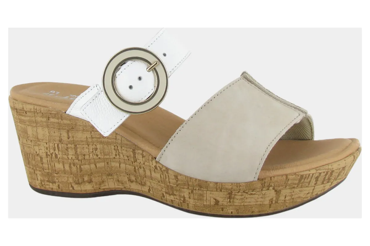 Naot Breezy-Women Standard | Office
