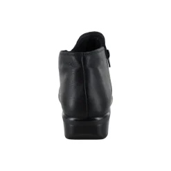 Naot Helm-Women Standard | Education