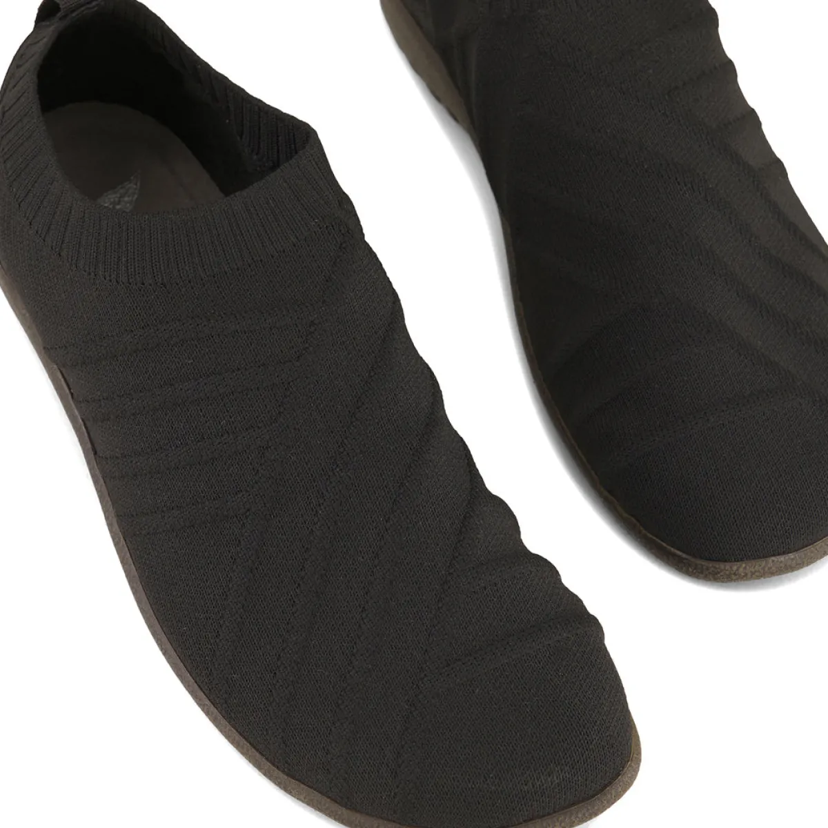 Naot Okahu-Women Standard | Travel