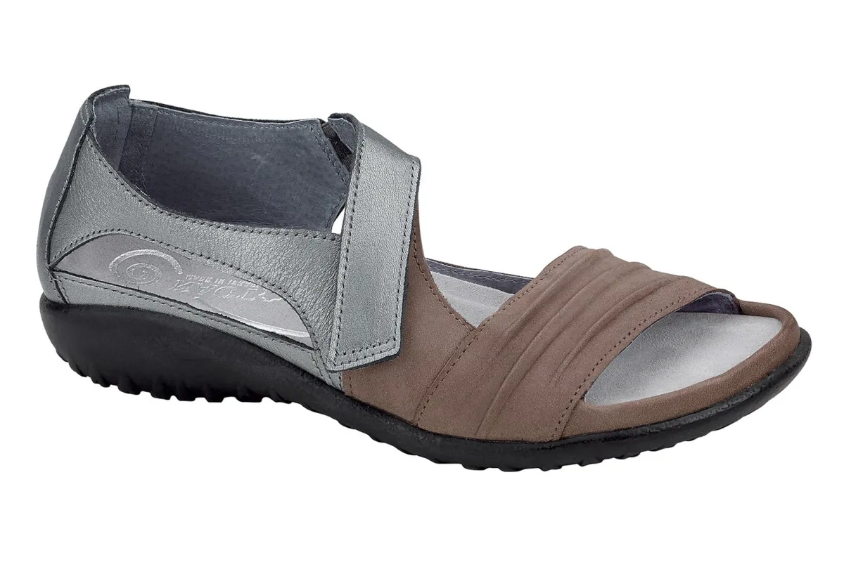 Naot Papaki-Women Standard | Education