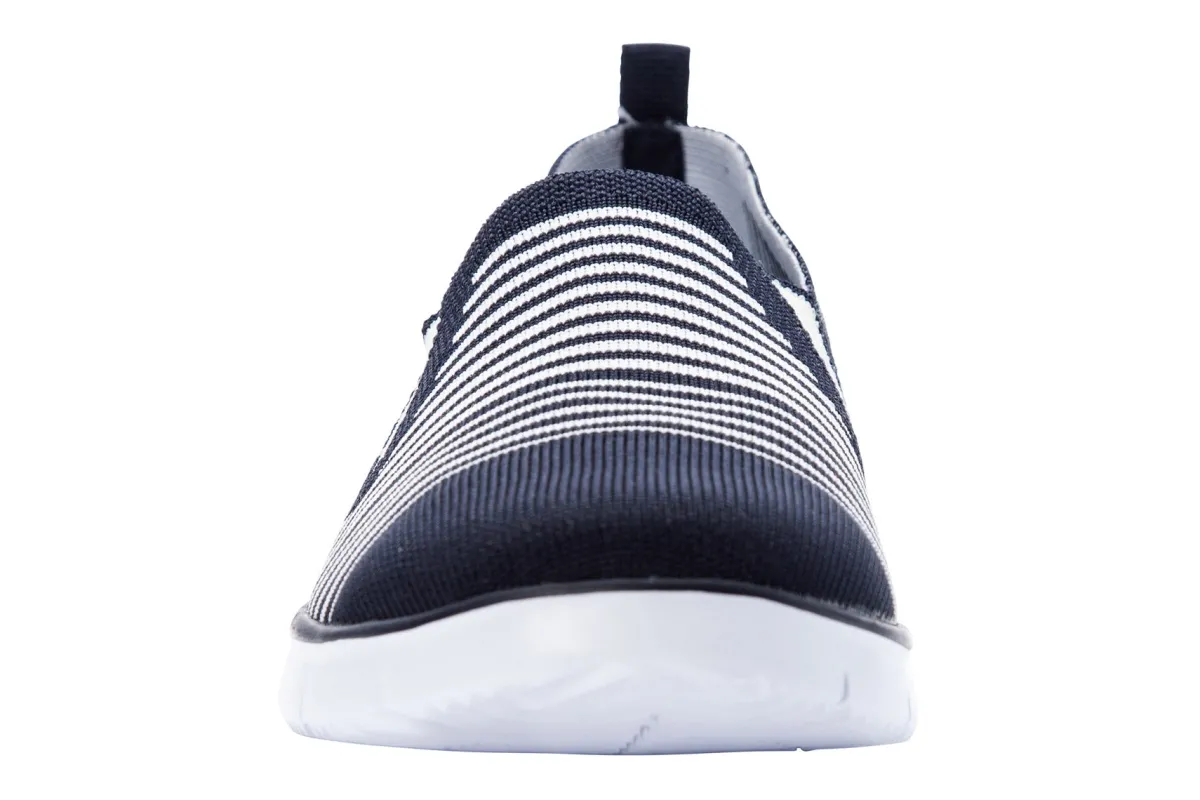 Propet Travel Fit Slip On-Women Standard | Extra Wide