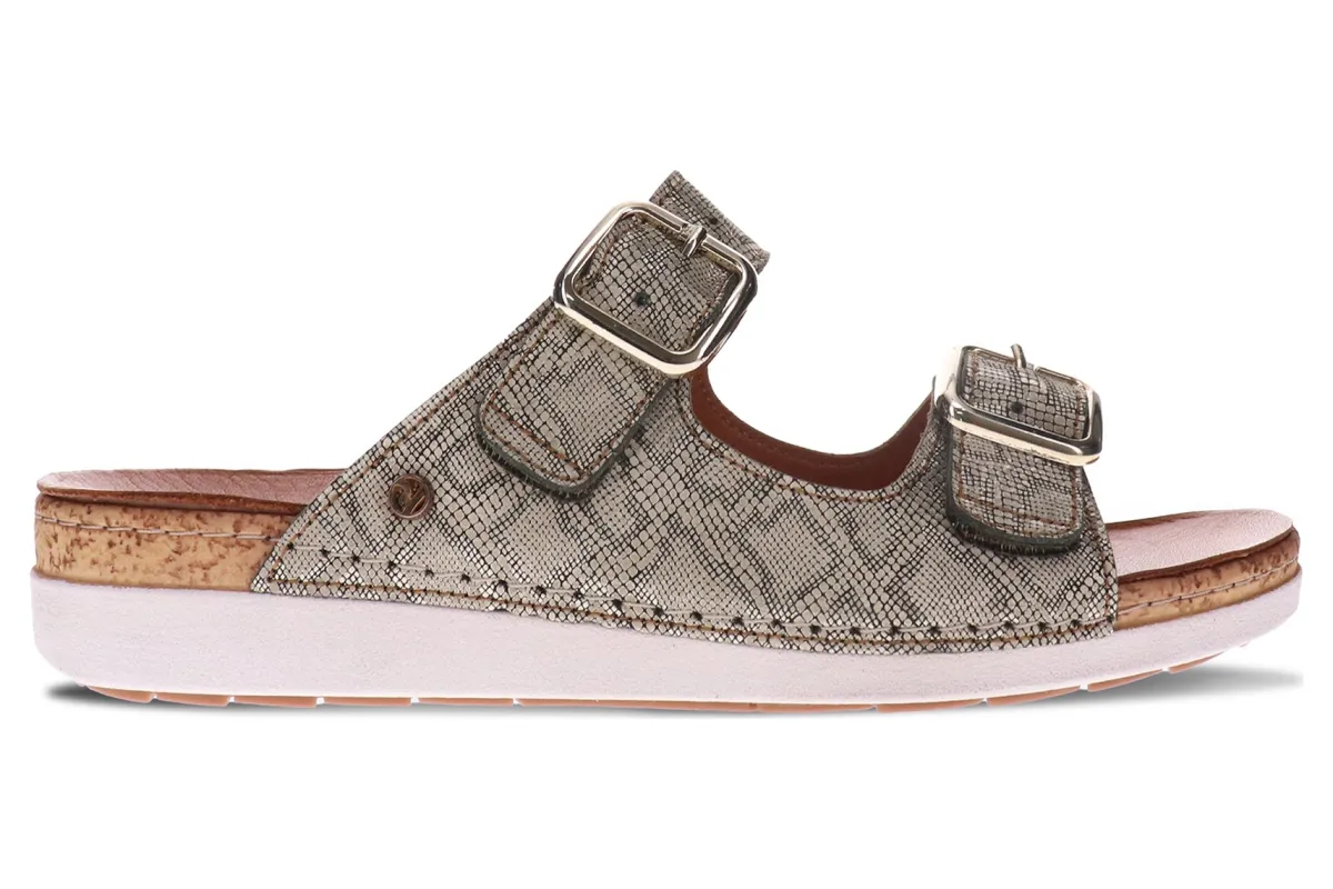 Revere Brighton-Women Wide | Standard