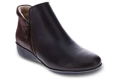 Revere Damascus-Women Standard | Wide