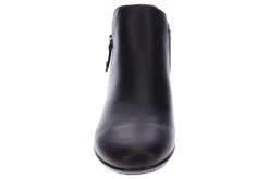 Revere Damascus-Women Standard | Wide