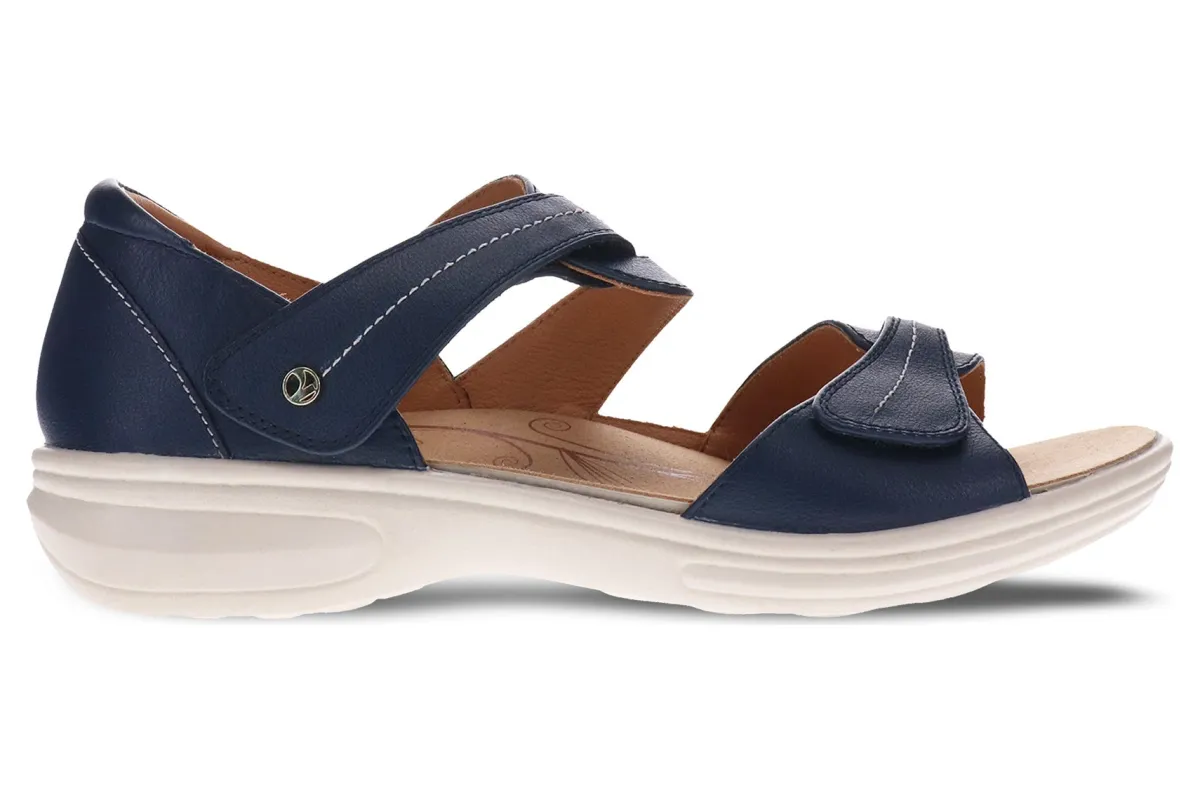 Revere Geneva-Women Standard | Wide