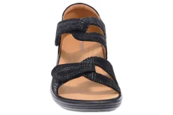 Revere Geneva-Women Standard | Wide
