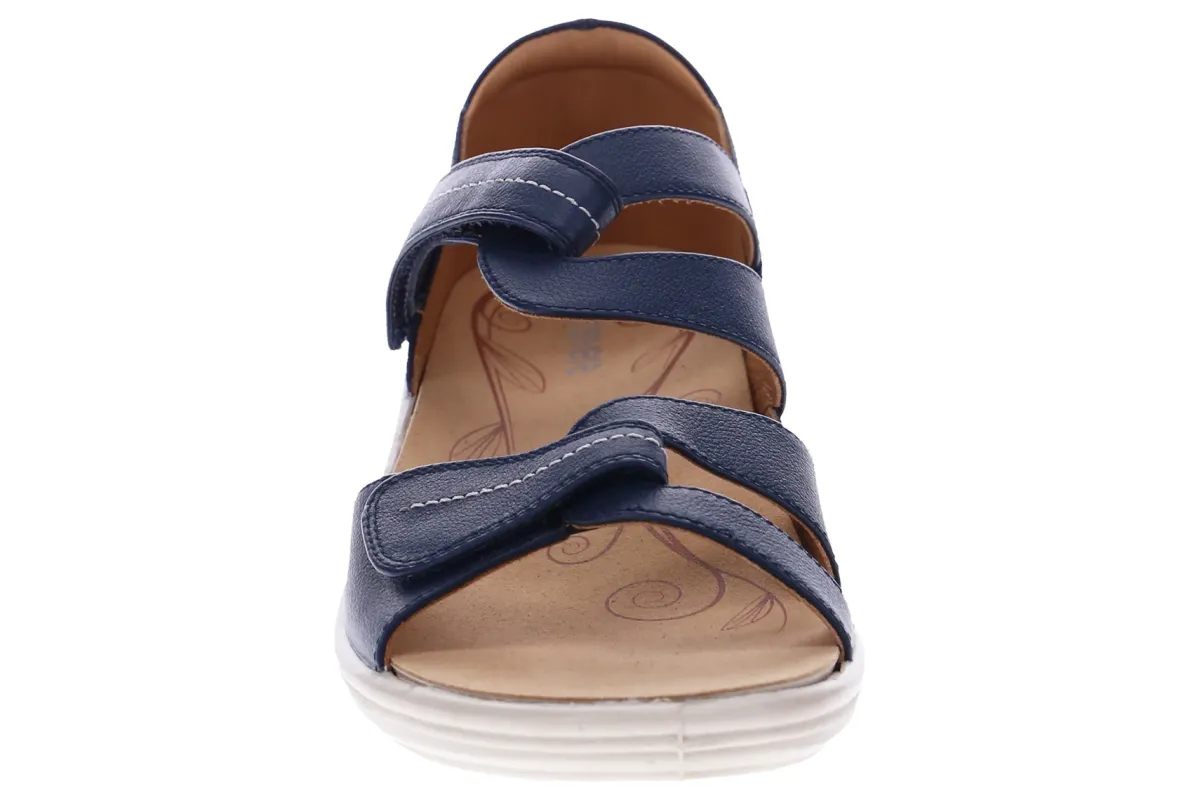 Revere Geneva-Women Standard | Wide