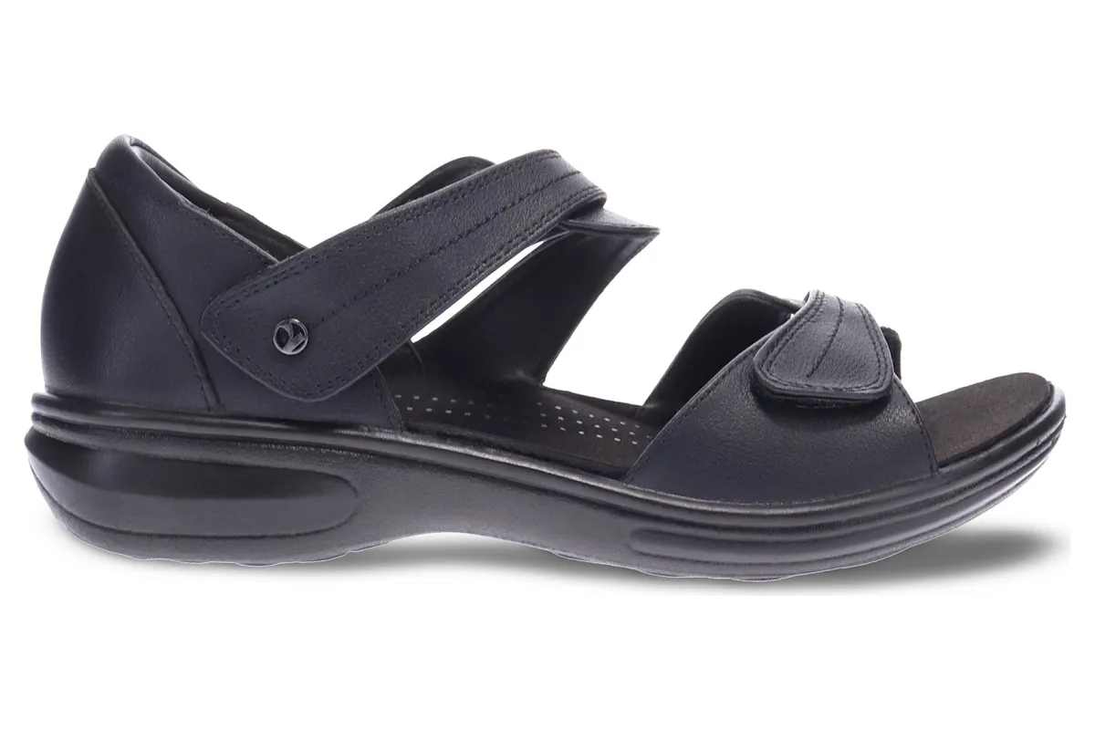 Revere Geneva-Women Standard | Wide