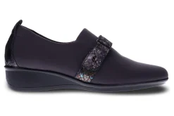 Revere Genoa-Women Standard | Wide