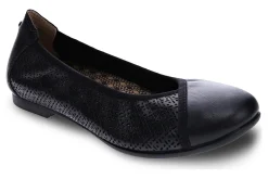 Revere Nairobi-Women Standard | Casual Shoes