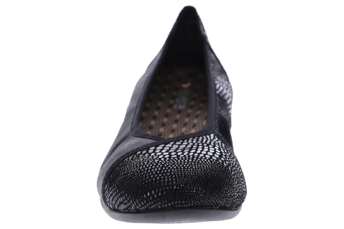 Revere Nairobi-Women Standard | Wide