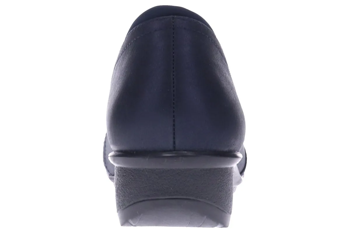 Revere Naples-Women Standard | Wide