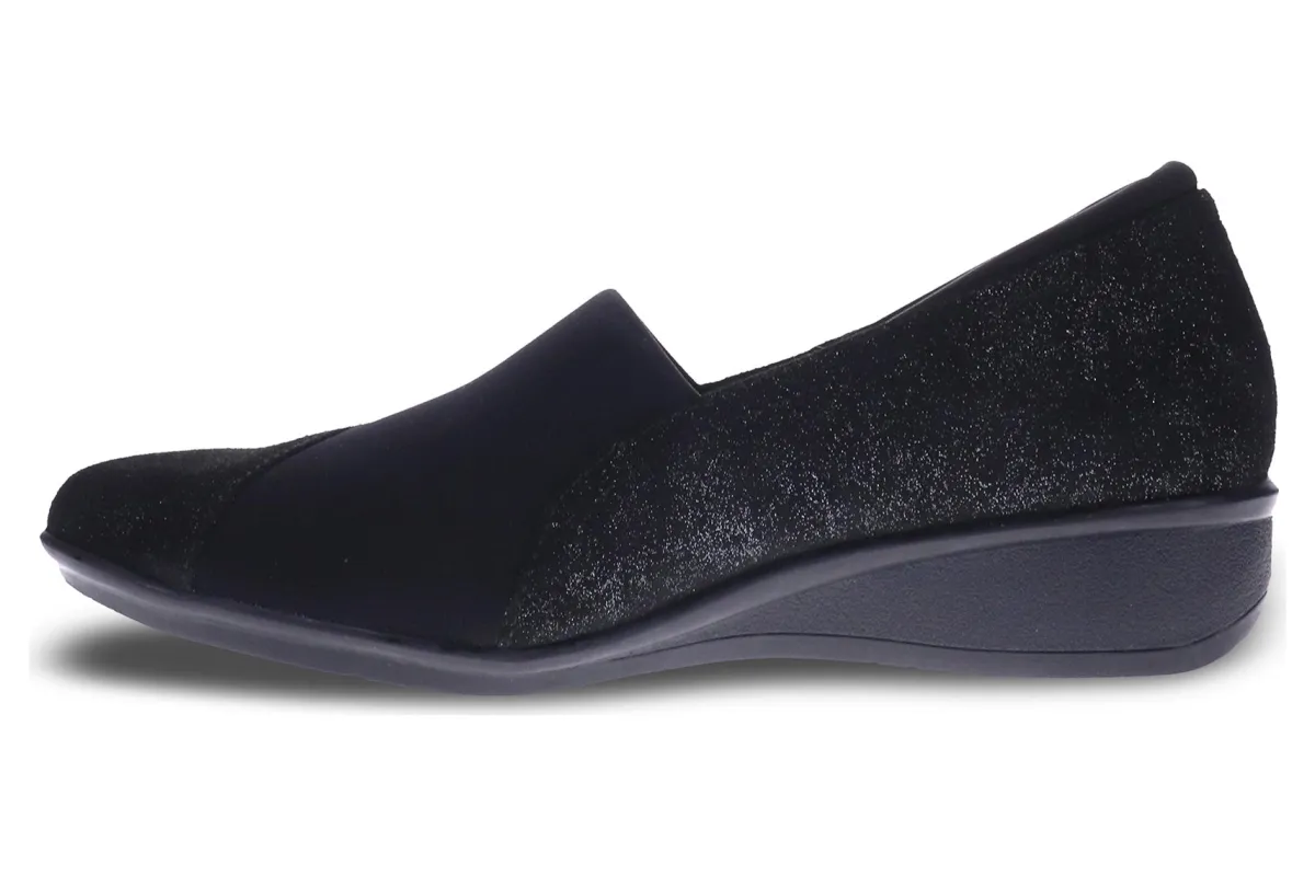 Revere Naples-Women Standard | Wide