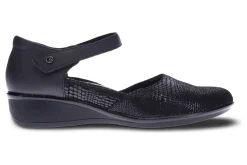 Revere Osaka-Women Wide | Standard