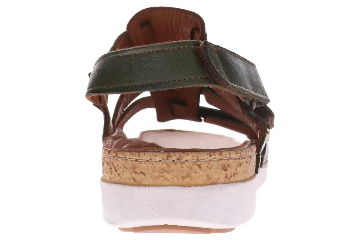 Revere Santorini-Women Wide | Standard