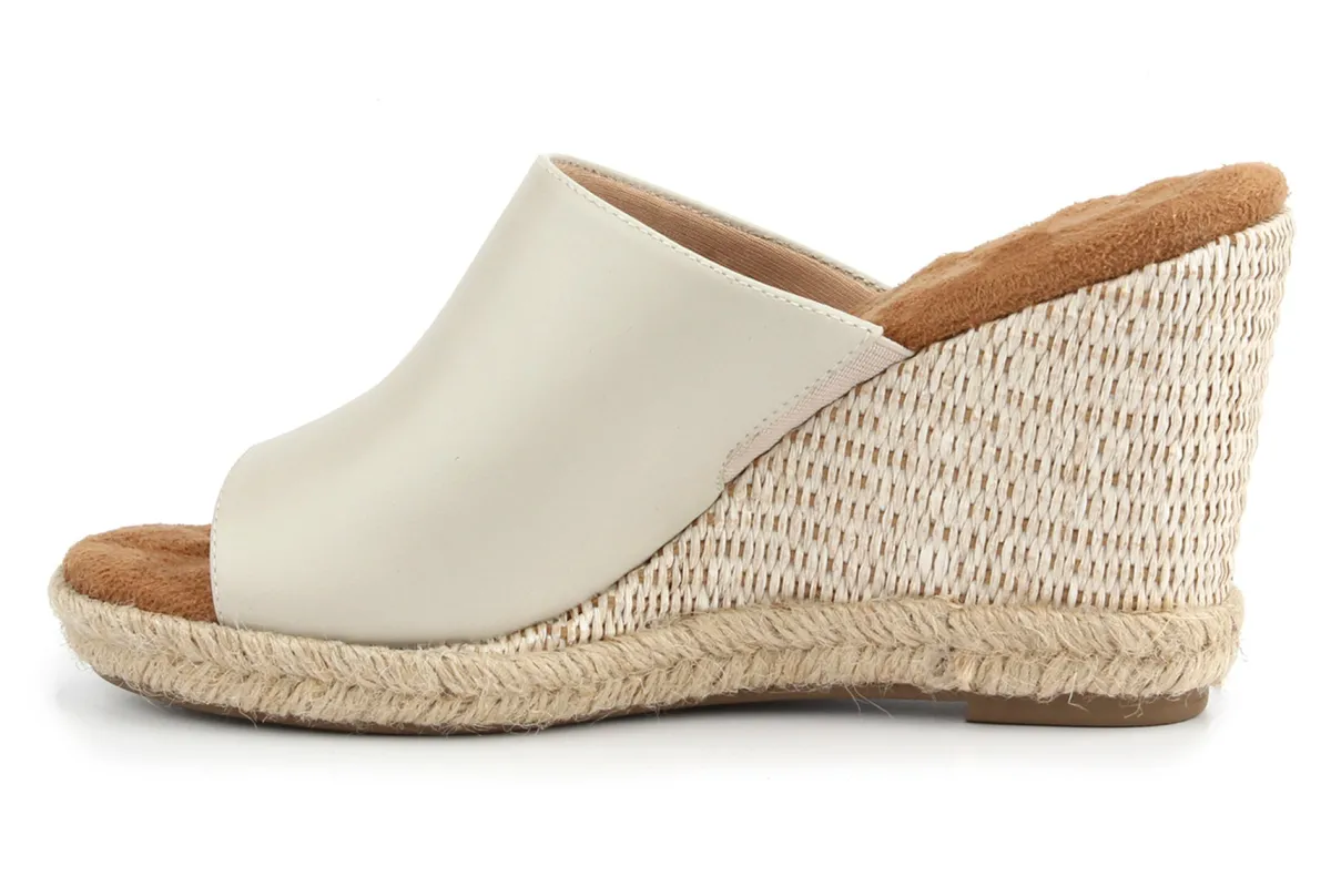 Ros Hommerson Kinsley-Women Standard | Office
