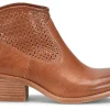 Sofft Aisley Perf-Women Standard | Education
