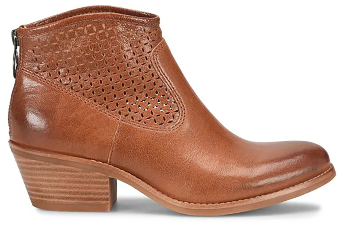 Sofft Aisley Perf-Women Standard | Education