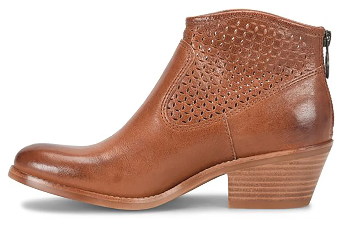 Sofft Aisley Perf-Women Standard | Education